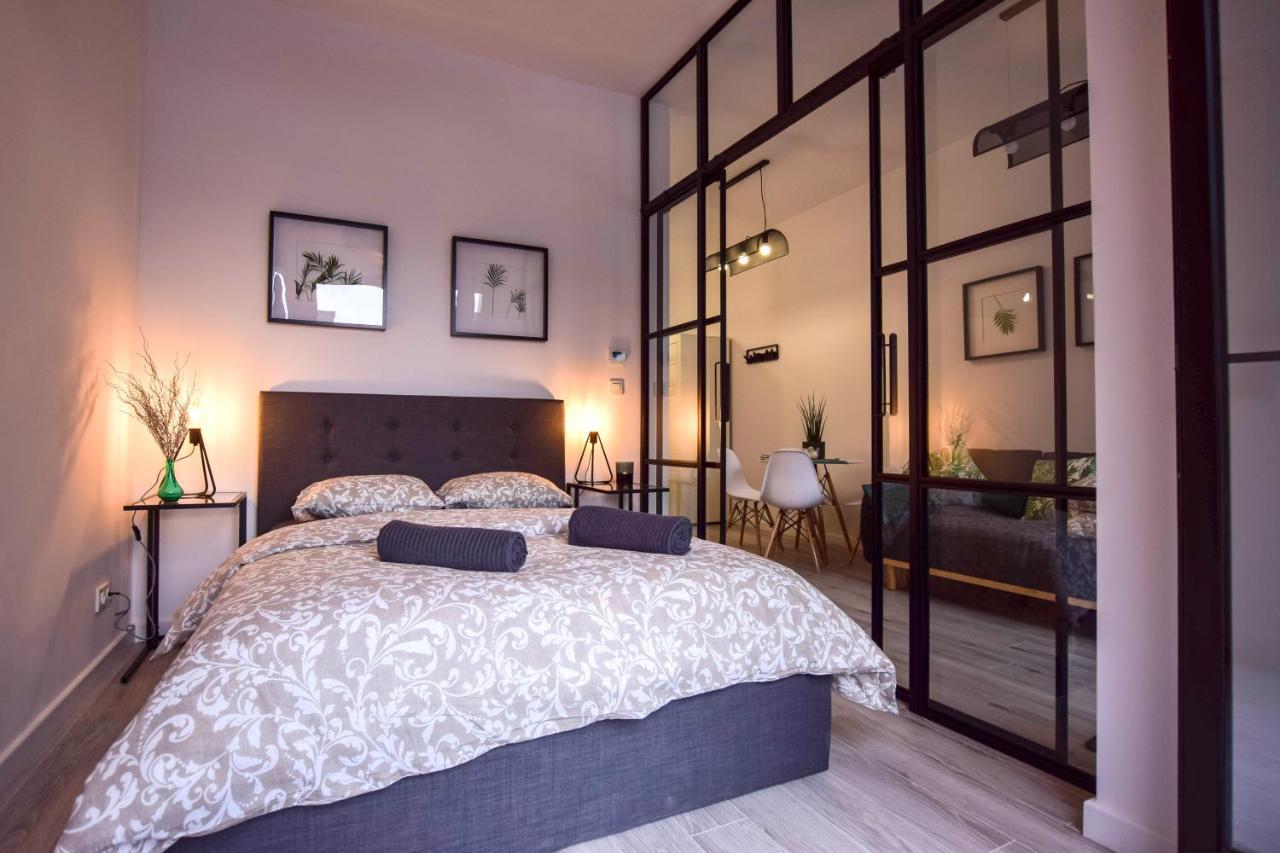 Angel Apartment City Center ヴロツワフ エクステリア 写真